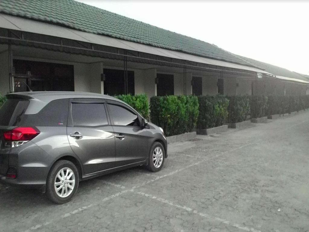 Serayu Hotel Timika Esterno foto