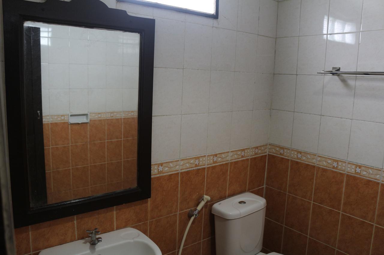 Serayu Hotel Timika Esterno foto